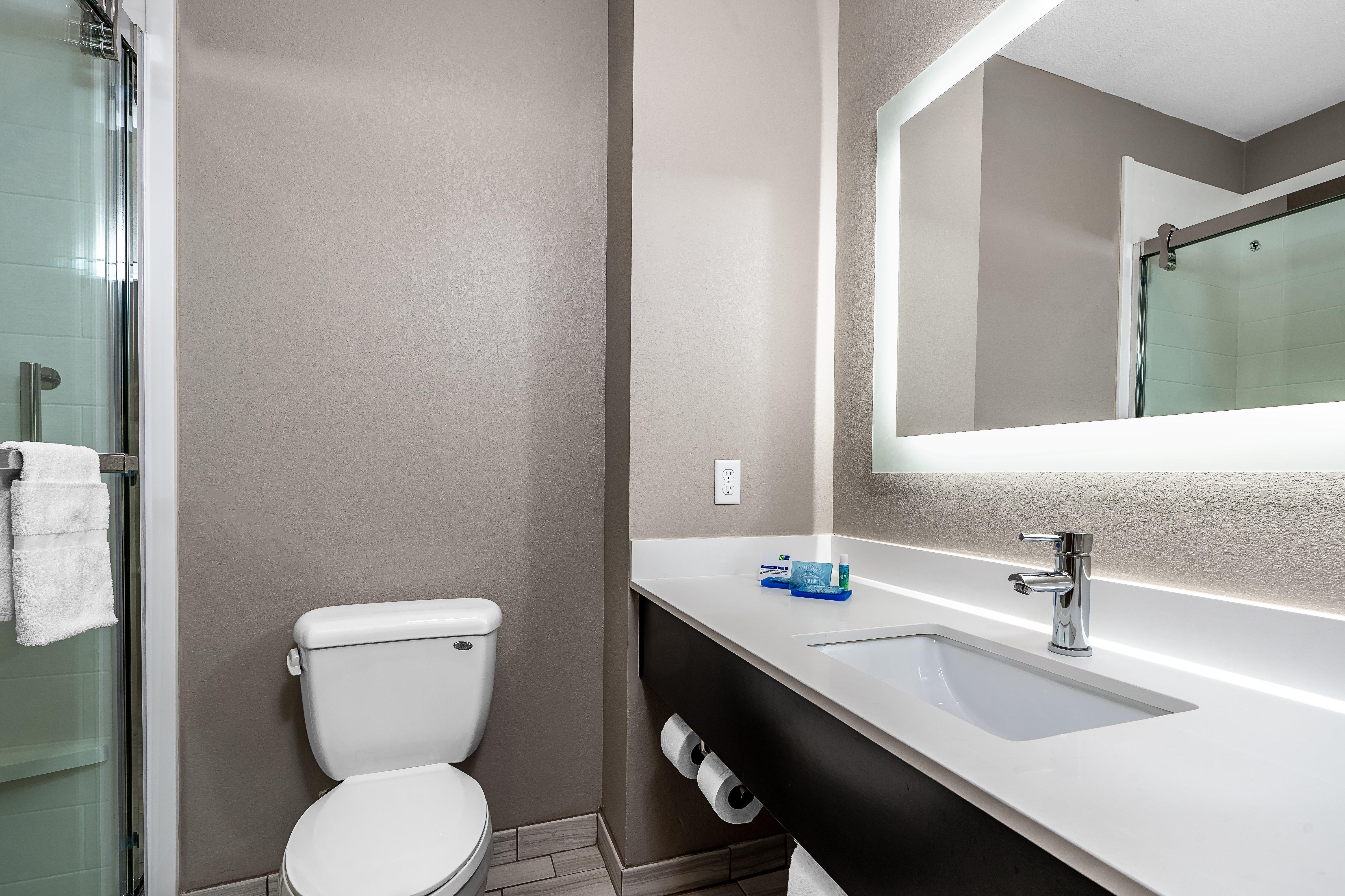Hotel Express & North By Ihg 3*